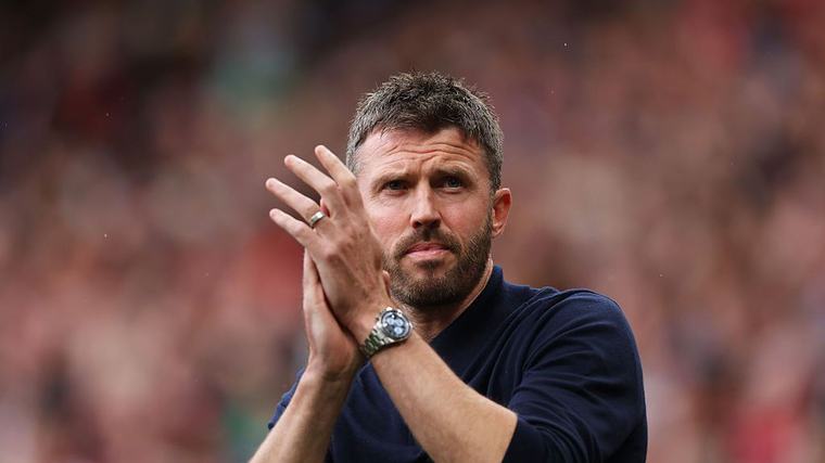 Carrick himin­lifandi eftir kaup sumarsins