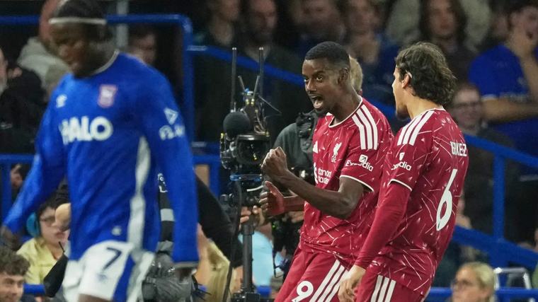 Alexander Isak afgreiddi Ipswich