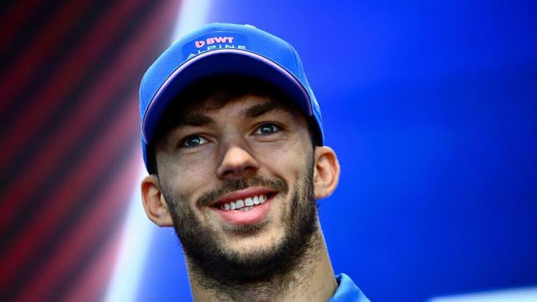 Gasly ó­vænt á ráspól í fyrsta sinn