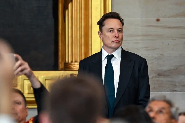 Varpa ljósi á Elon Musk, völd hans og raunverulega markmiðið með DOGE - „Hann er vansælasti maður sem ég hef kynnst“